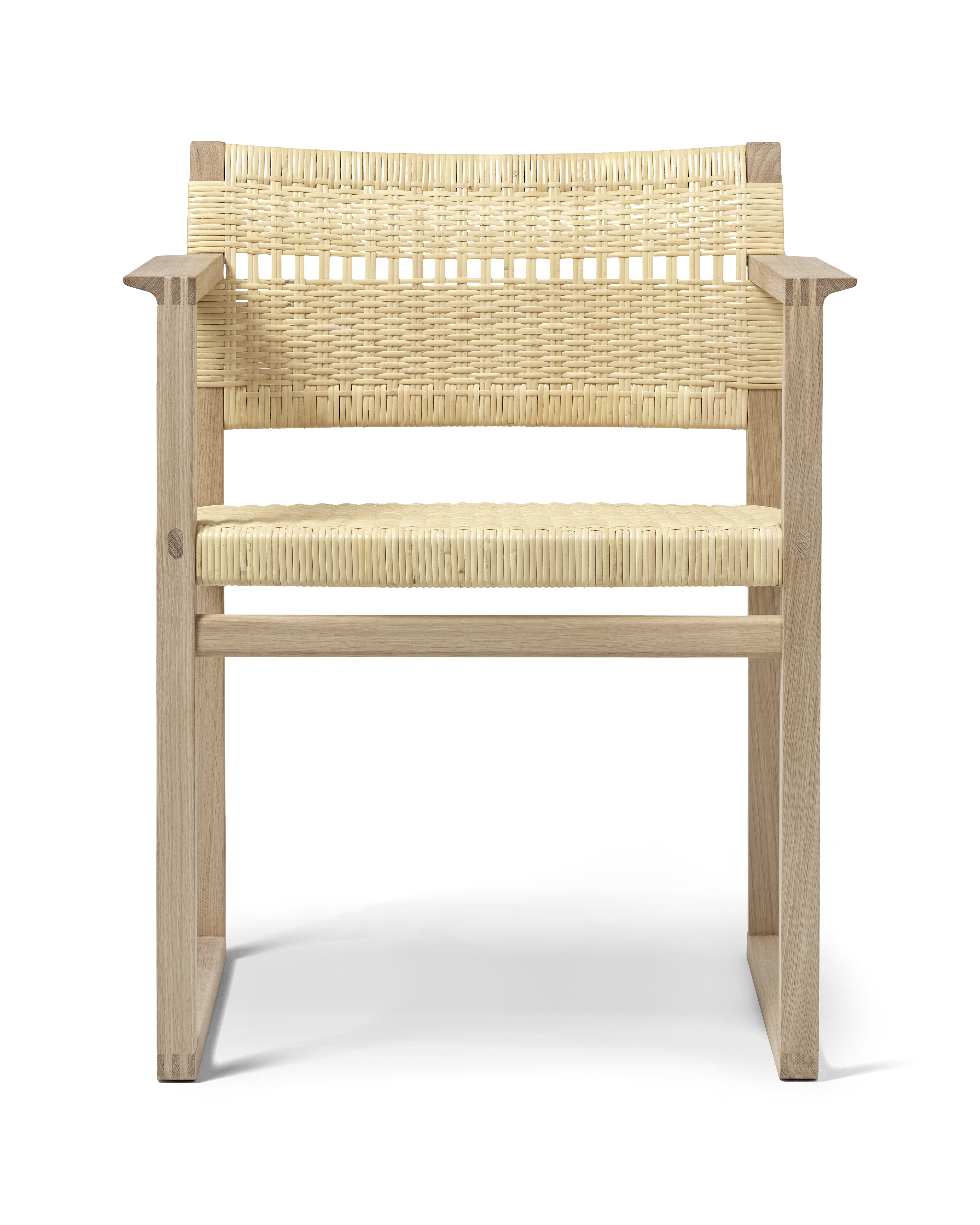 كرسي بذراعين Cane Wicker من Børge Mogensen"