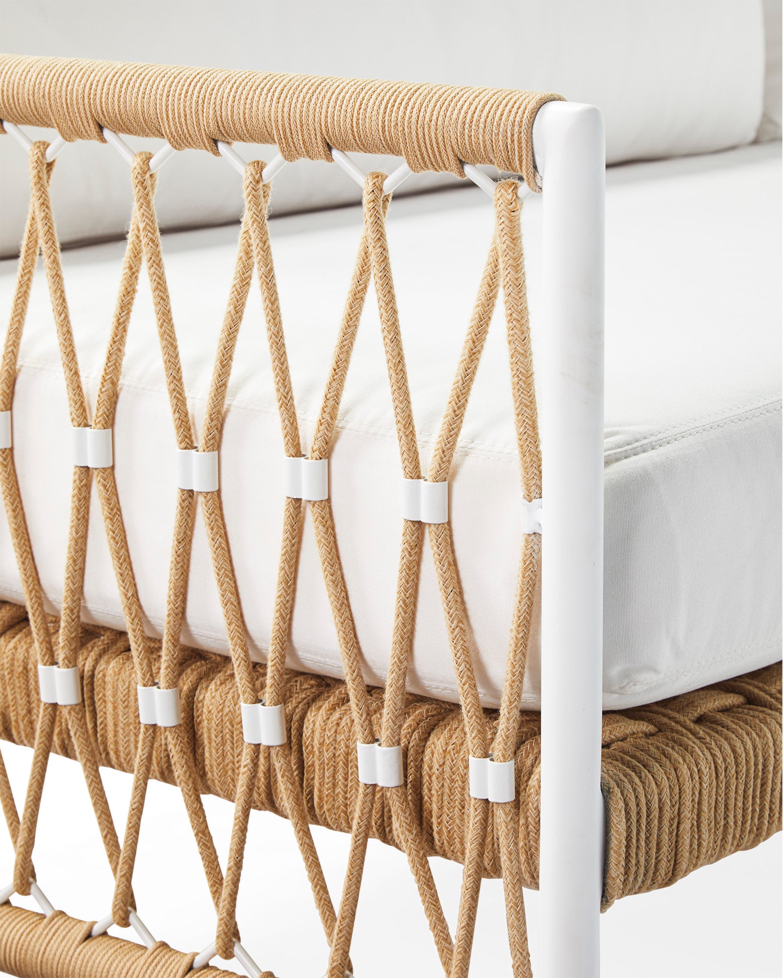 أريكة سيناترا